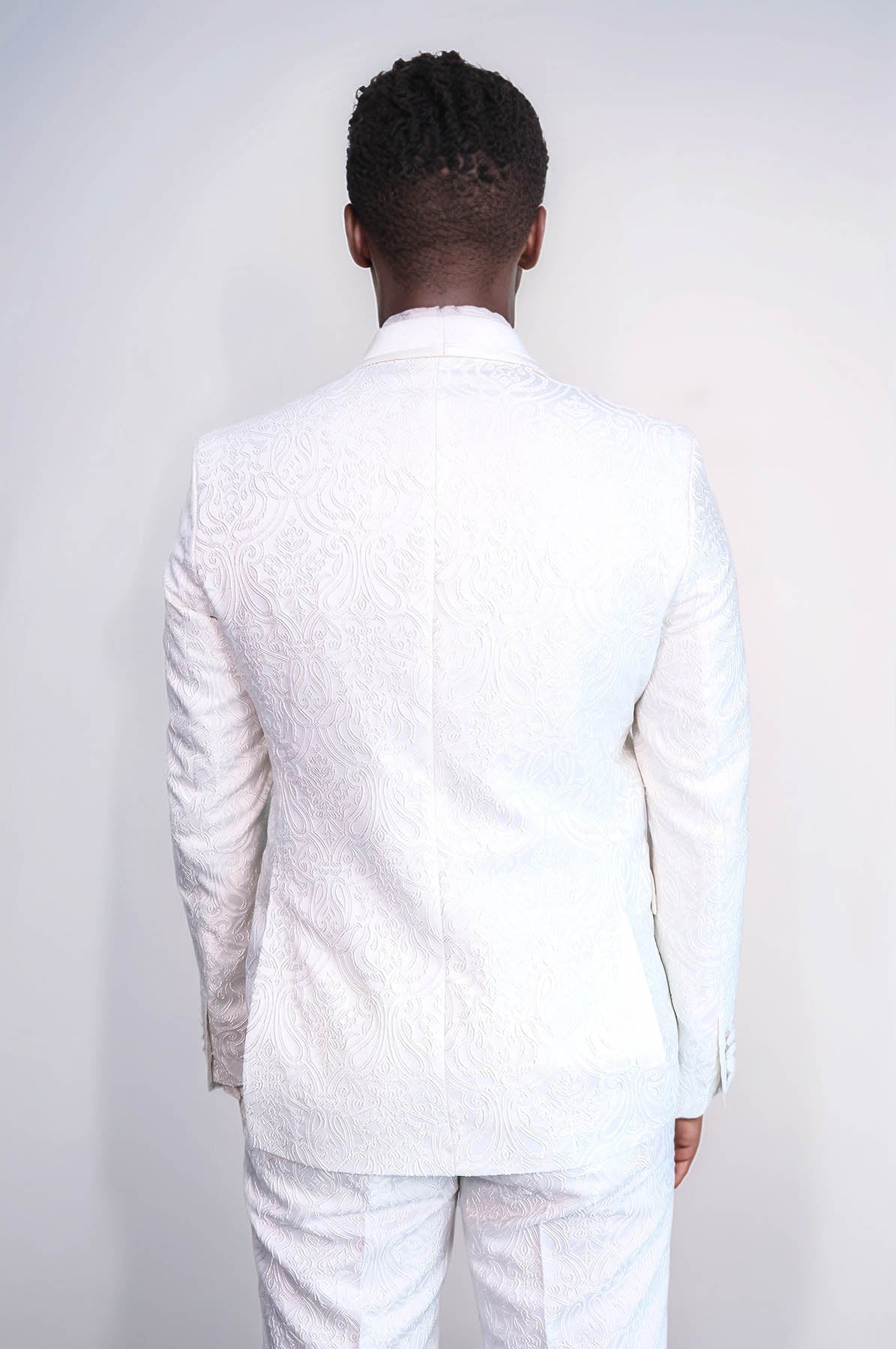 2 Piece Damask Patterned Velvet Shawl Collar White Men's Tuxedo Suit - Wessi