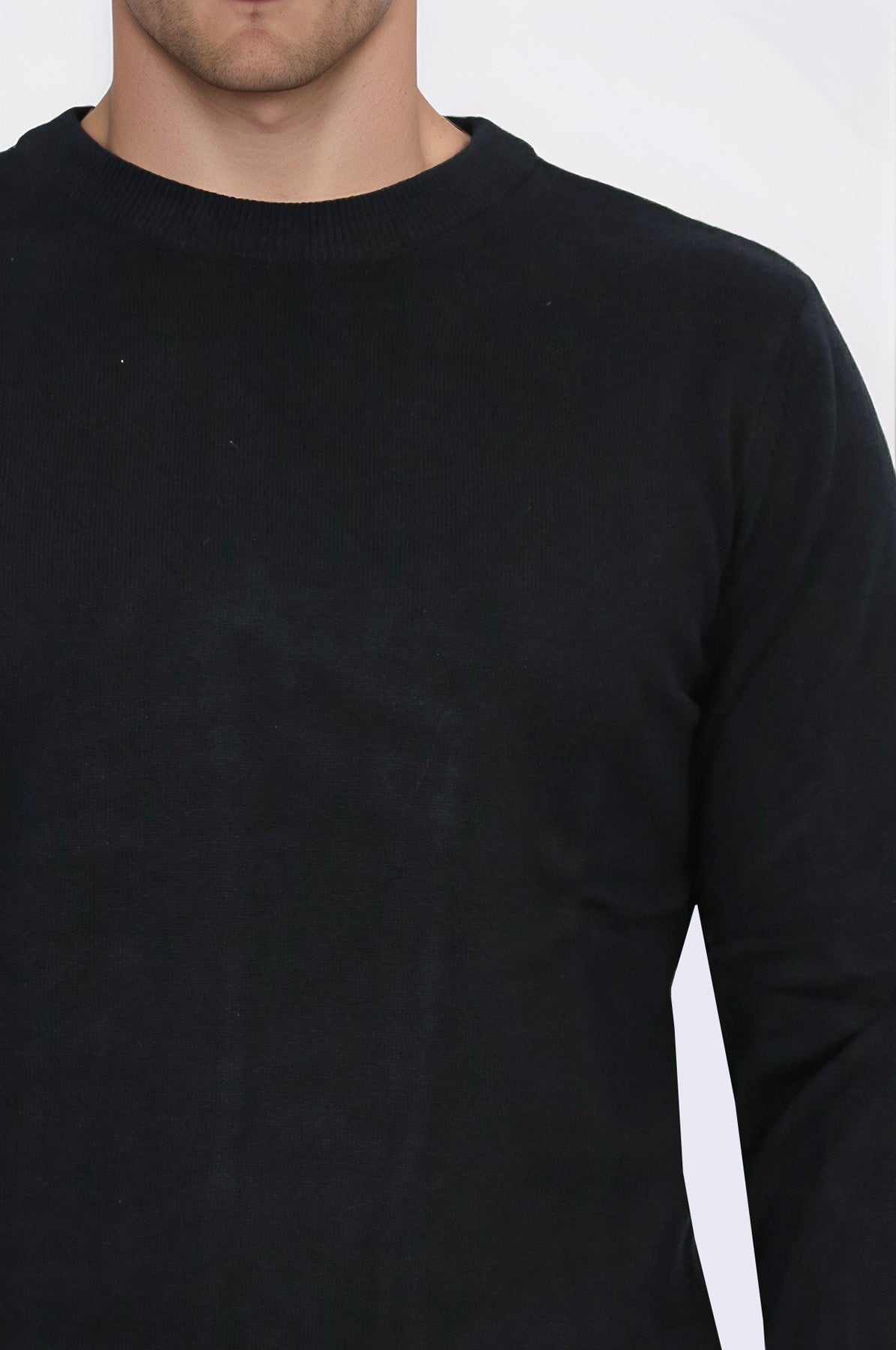 Circle Neck Long Sleeves Slim Fit Black Men Knitwear