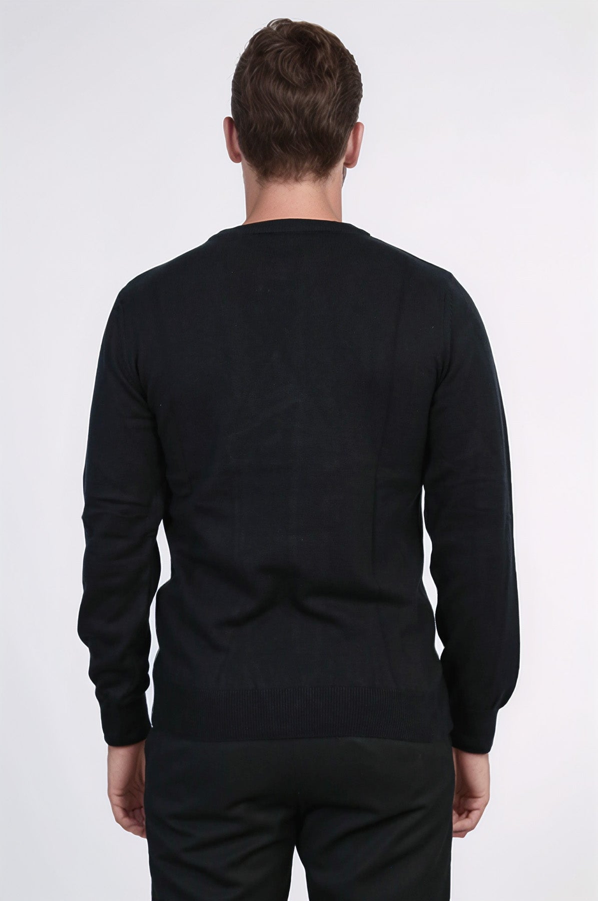 Circle Neck Long Sleeves Slim Fit Black Men Knitwear