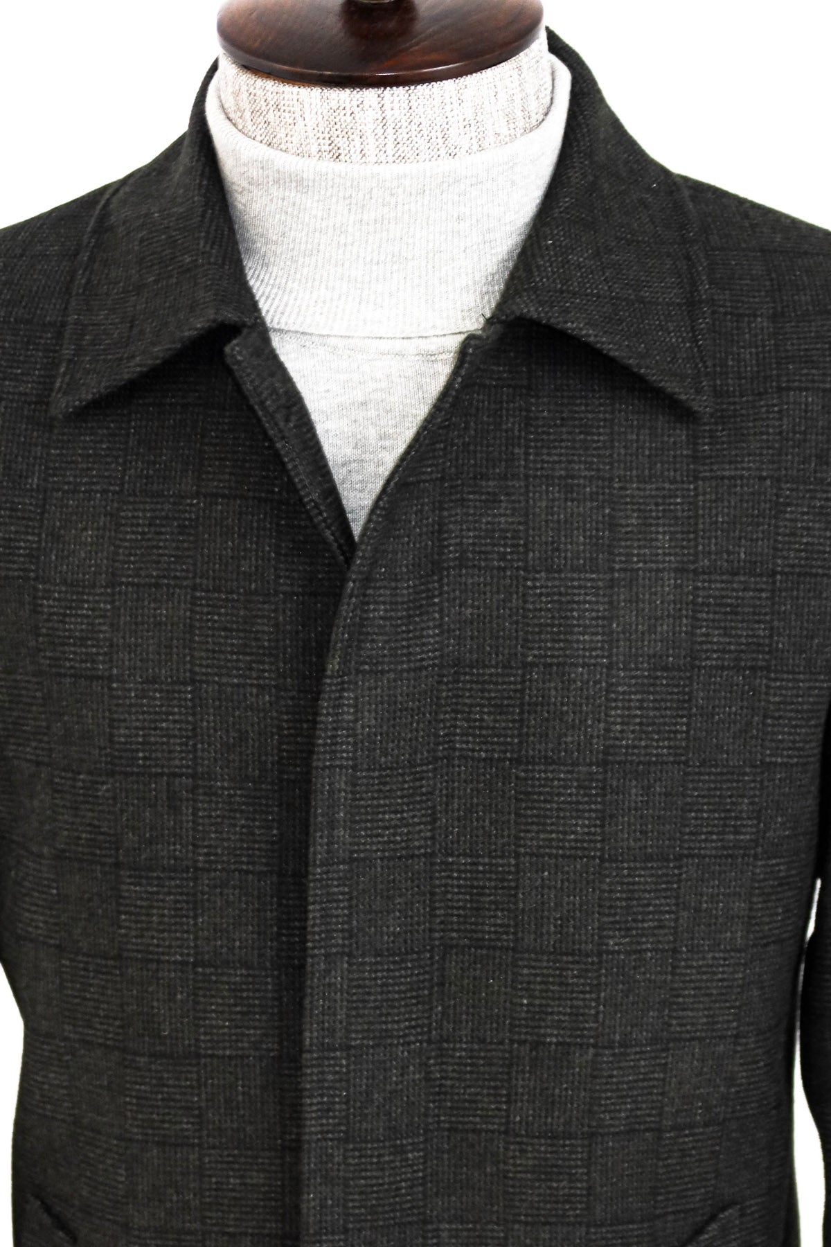 Black Hidden Button Peak Lapel Coat - Wessi
